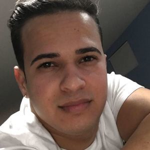 Meet your Posher, Adrian